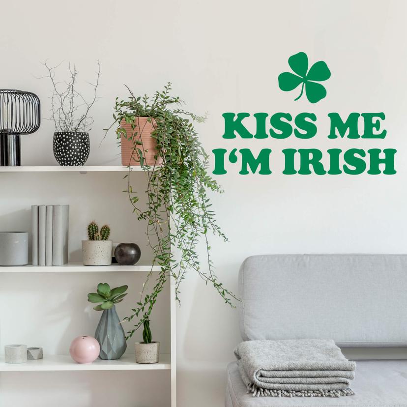 Sticker mural - Kiss me I'm Irish