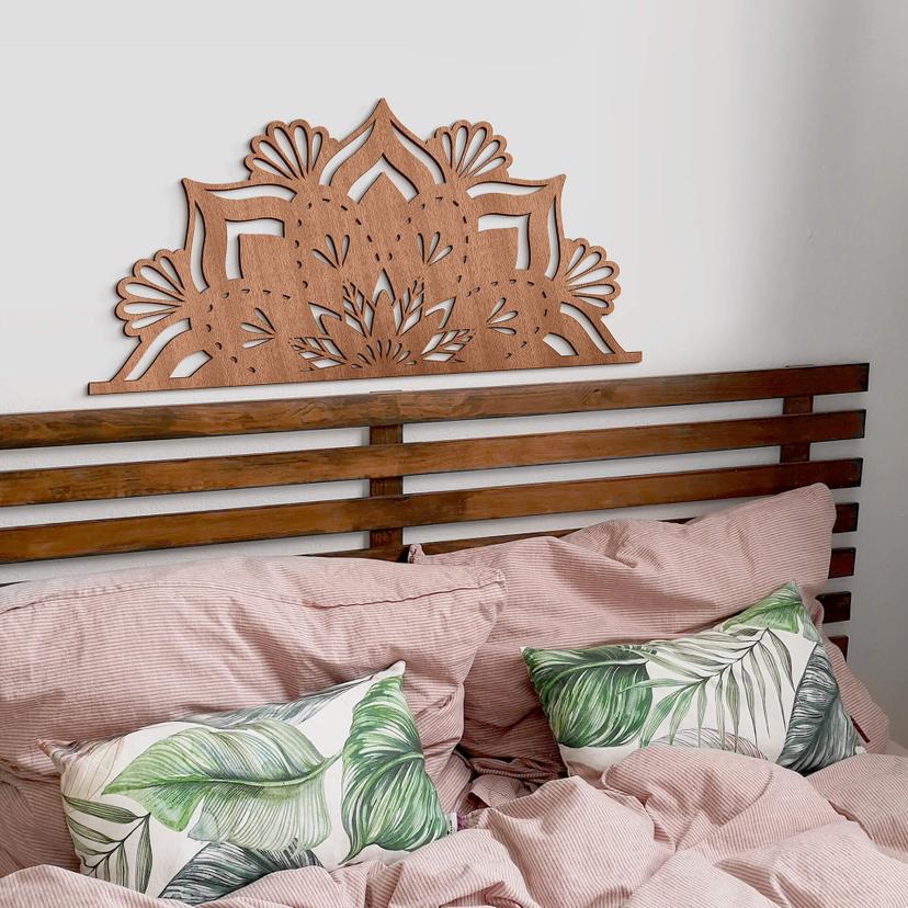 Décoration murale en bois placage d'acajou - Demi mandala fleuri