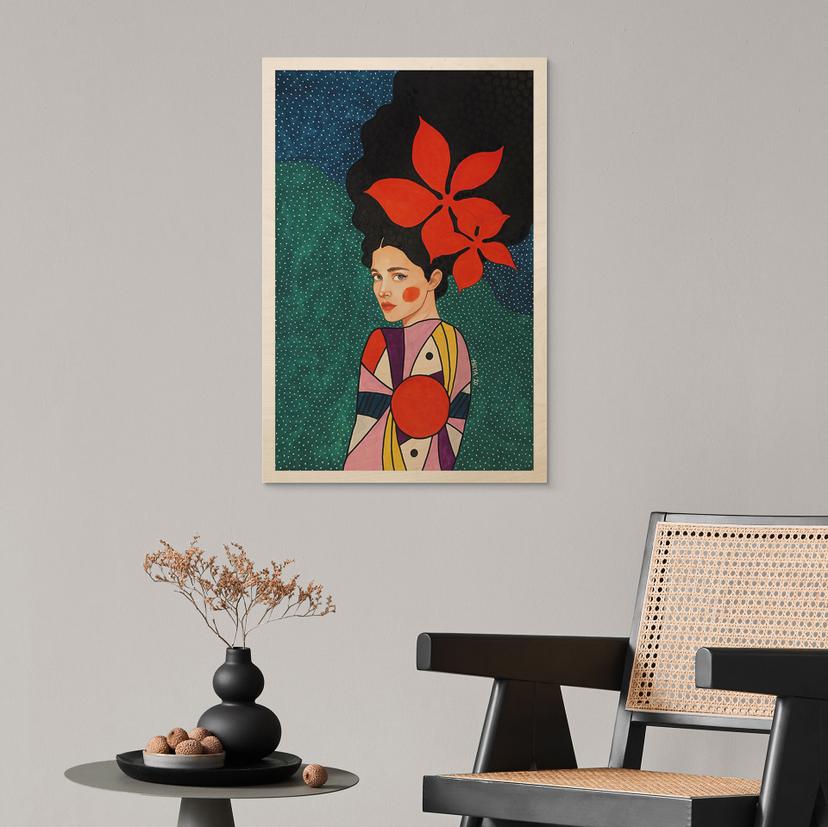 Cuadro de madera mujer con flores rojas y vestido estampado - Hülya