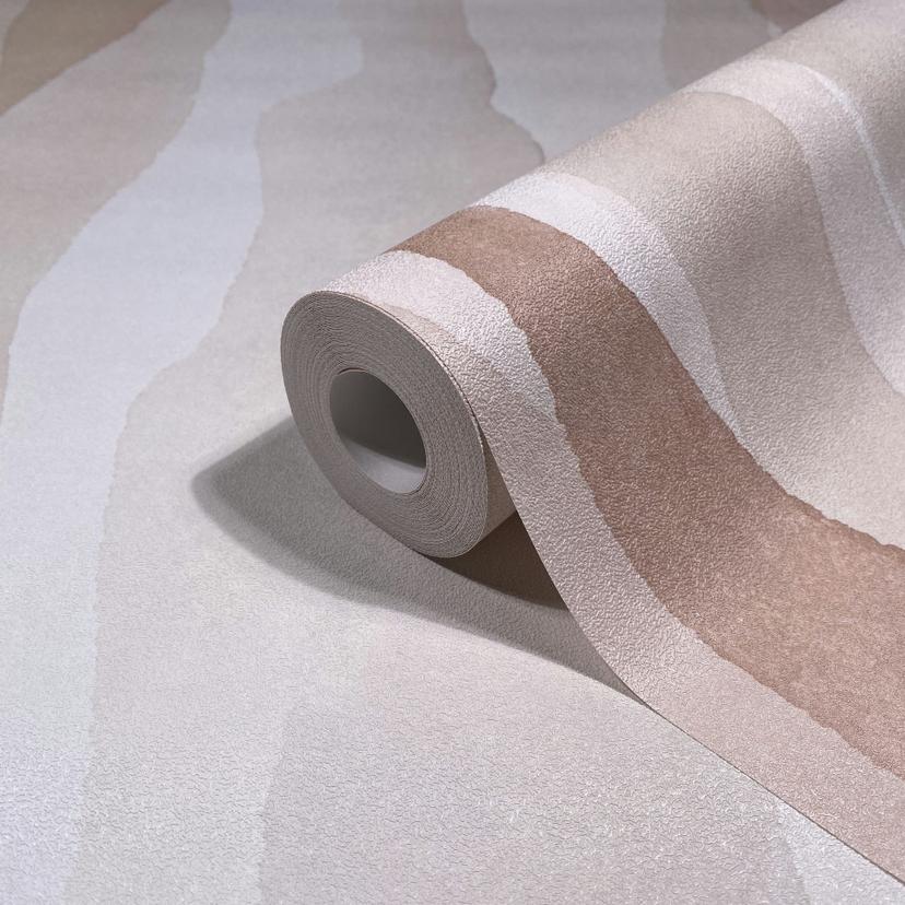 Non-woven tapet i beige abstrakt randig look grafisk modern