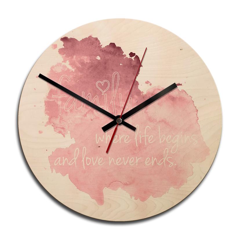 Horloge murale en bois - Family is where life begins 02