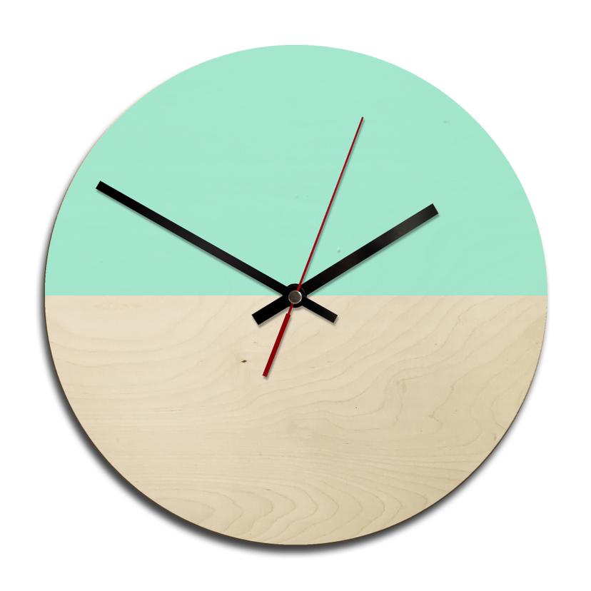 Horloge murale en bois - Hedda Menthe