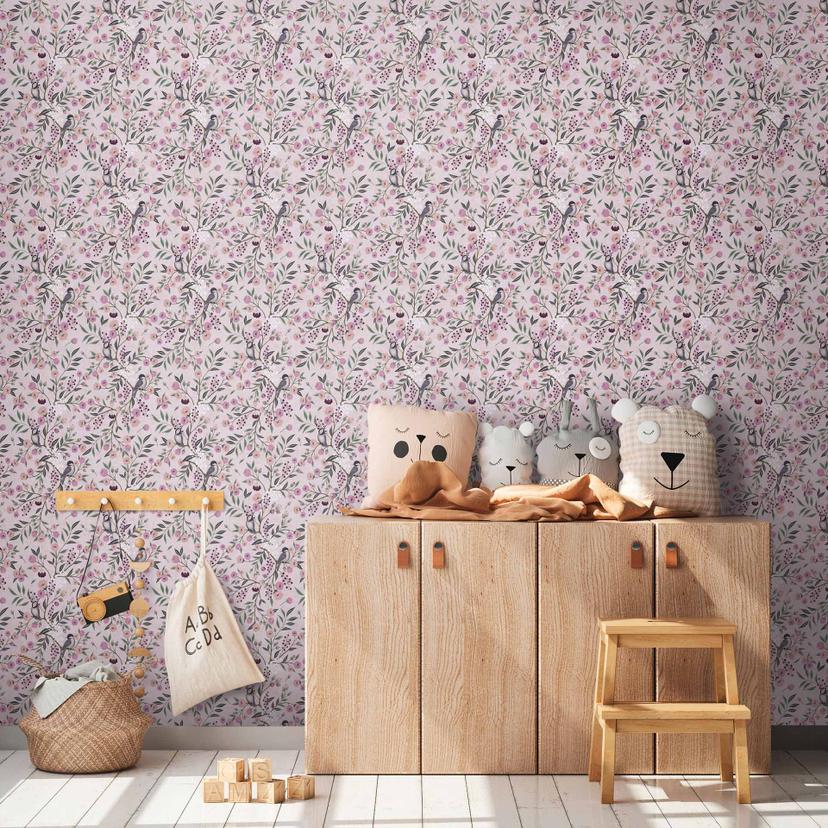 Tapet med mønster i pink violet - fugle og blomster