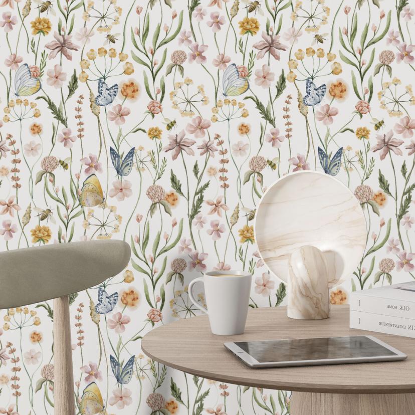 Carta da parati a motivi Prato di primavera con farfalle - UN Designs