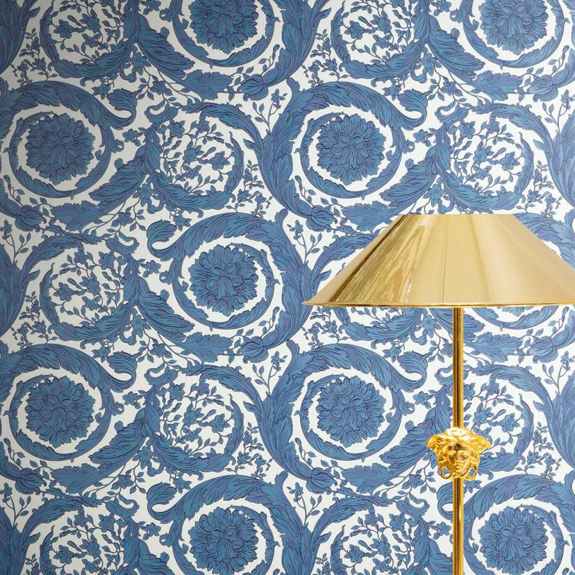Versace Papier peint intissé Barocco Neo Classique Floral Vrilles Bleu Blanc élégant