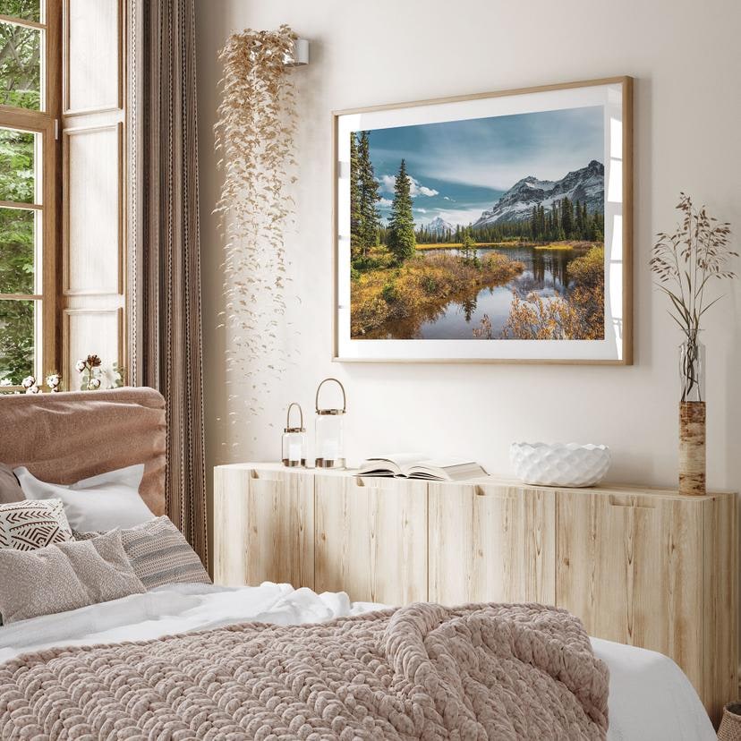Poster Bergsidyll vid den förtrollande tallskogen