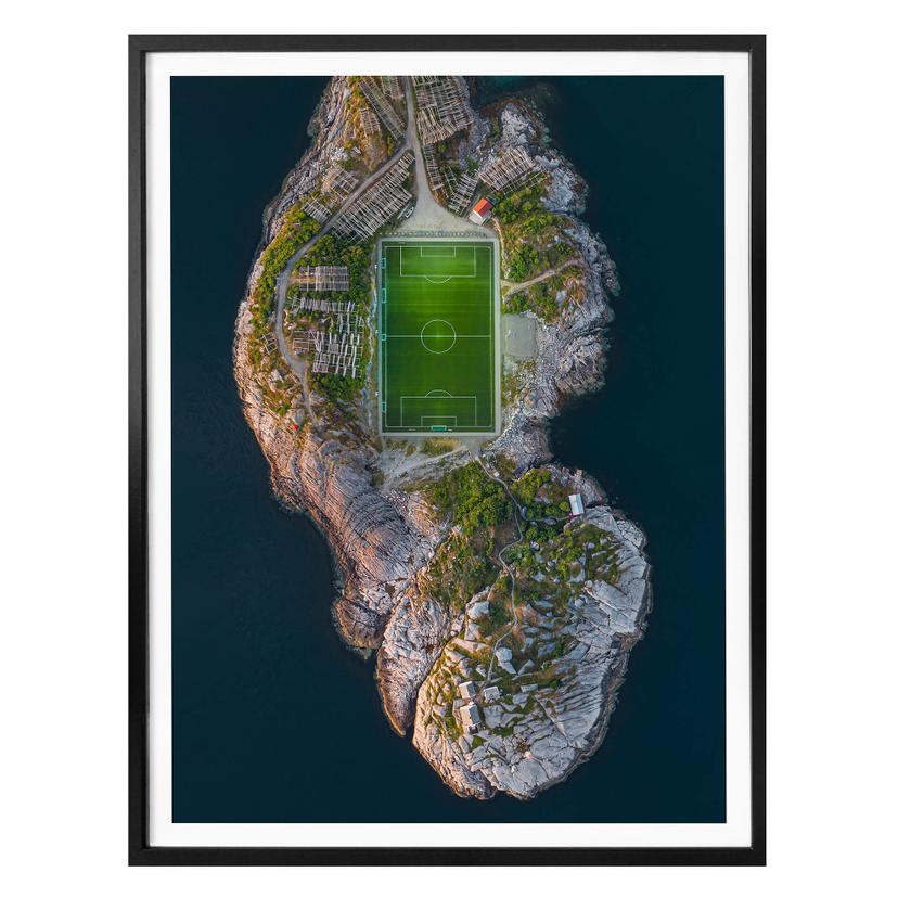 Póster Simoon - Campo de fútbol en el fin del mundo