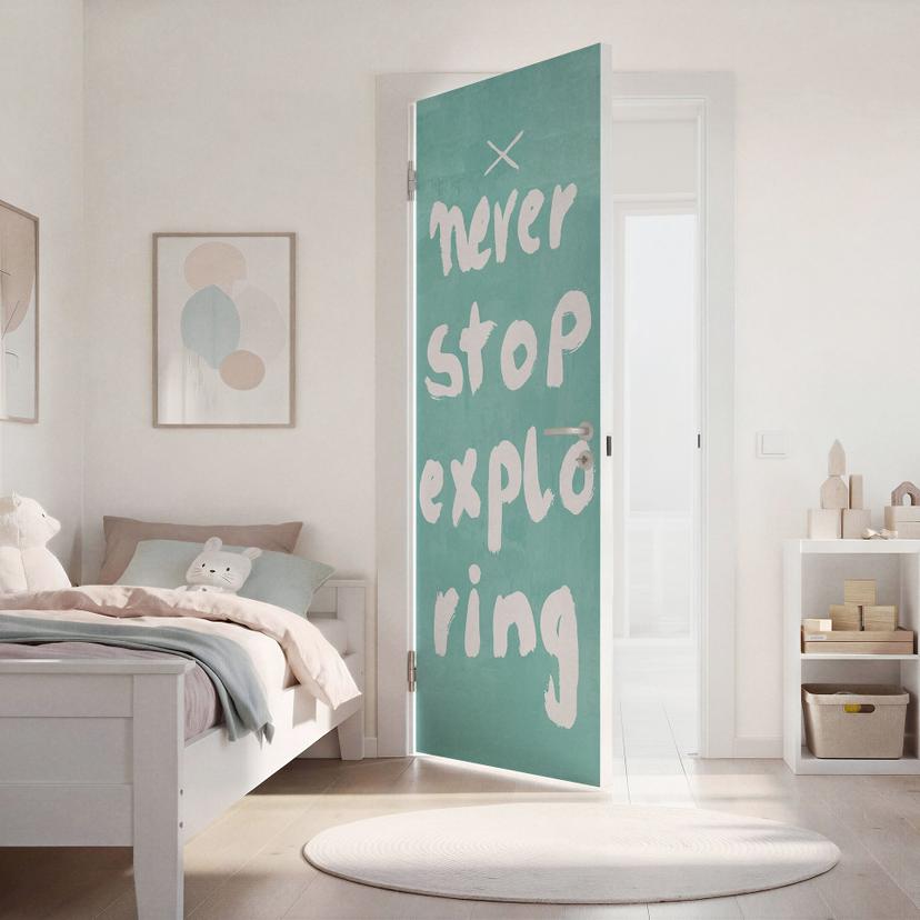 Vinilo para puerta Nunca dejes de explorar - Treechild - Decoración autoadhesiva para puerta