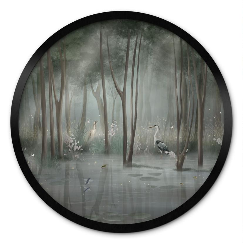 Poster Wolkenbos aan meer met reiger in groen - Ms Tiff - Rond