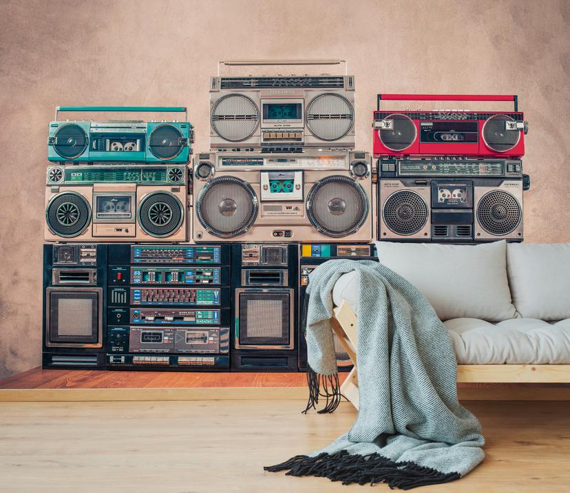 Lifestyle Ghettoblaster beige sort - non-woven tapet Designwalls 2 - 2,55 x 3,5 m