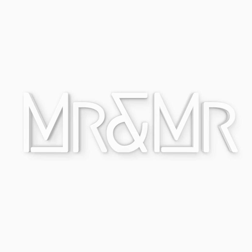 Dekorativa bokstäver 3D Mr & Mr modern