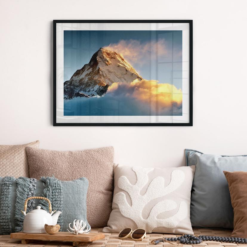 Póster Amanecer sobre la montaña nevada - Annapurna Himal