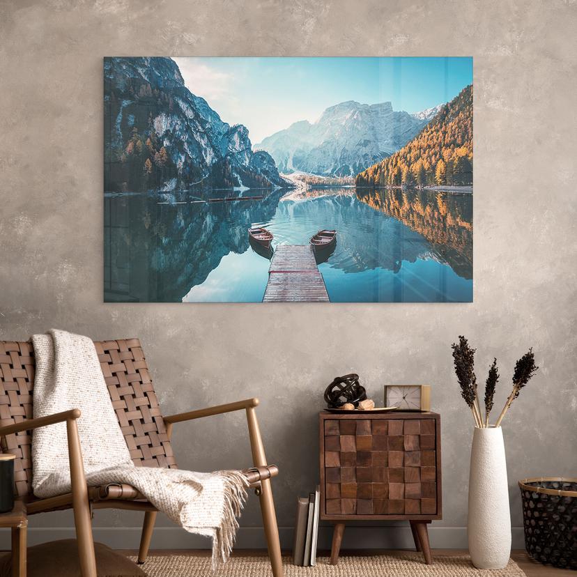 Stampa su vetro acrilico in vetro, passerella in legno al Lago di Braies nelle Dolomiti