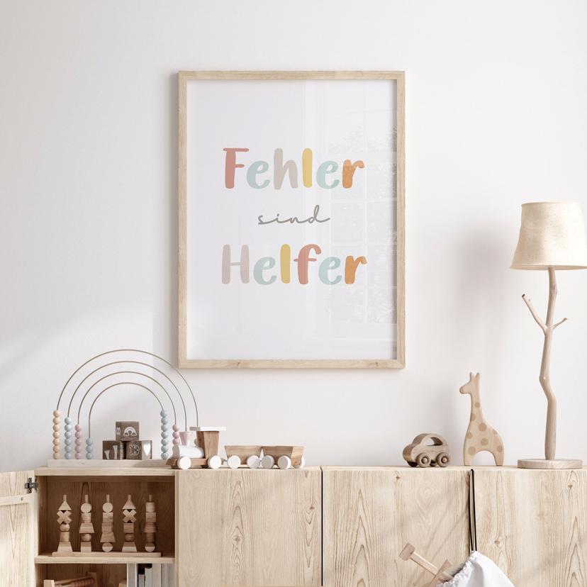 Kinder-Poster 'Fehler sind Helfer' in bunter Typografie