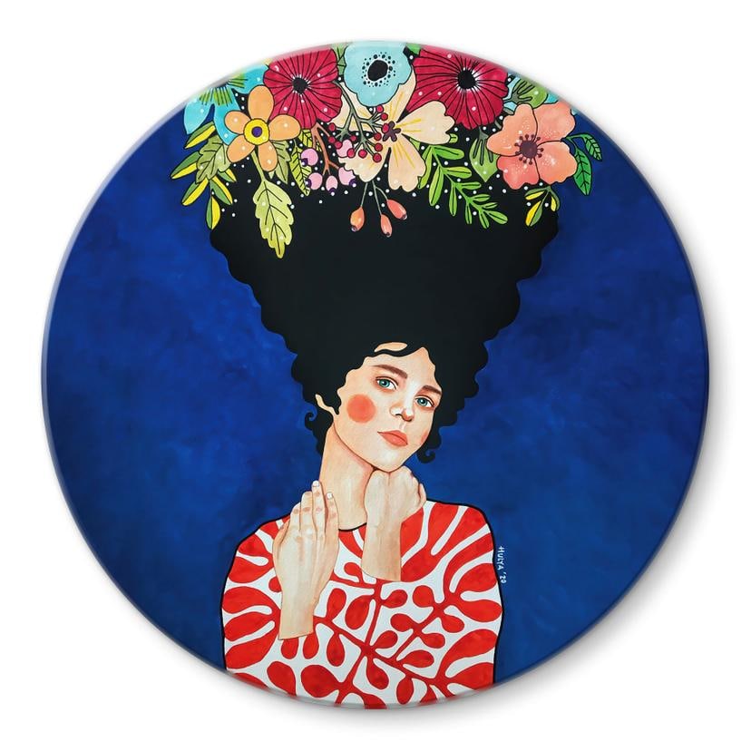 Tableau en verre Femme avec des fleurs dans les cheveux - Hülya - Rond