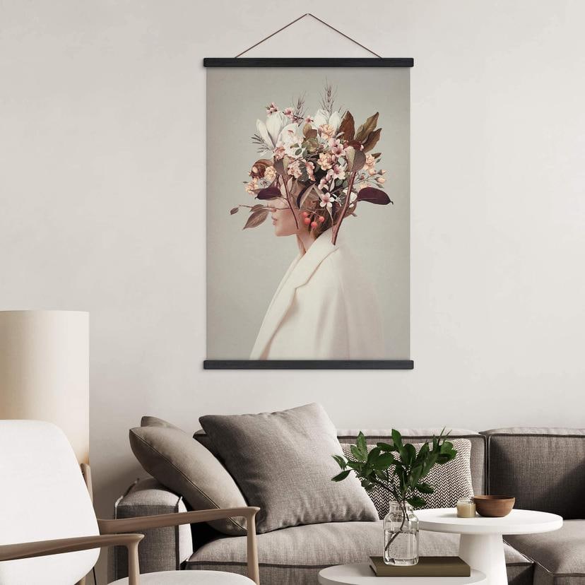 Poster tessile Moth - Beautiful Flower Lady
