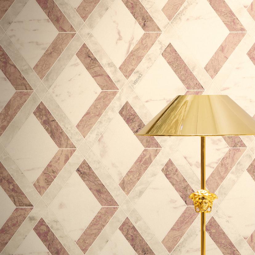 Versace ikke-vævet tapet Tarsia diamantmønster marmorlook creme rosa hvid