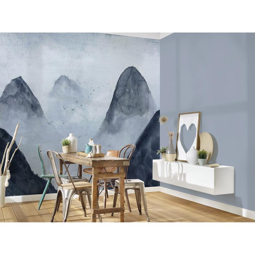 non-woven tapet Misty Rocks fugle natur fototapet Designwalls i grå og hvid
