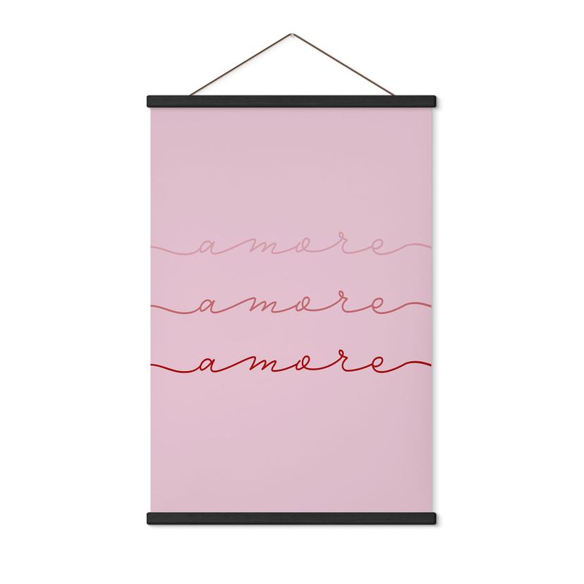 Tekstil plakat med Amore-bogstaver