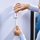tesa® Clavo adhesivo ajustable papel pintado y yeso 2x2kg