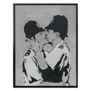 Plakat Banksy - Całujący się policjanci