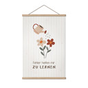 Stoffbild mit Gießkanne und Blumen - Selbstliebe-Spruch 'Fehler helfen mir zu lernen' für Kinder