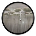 Poster Lotusbloemen met zwaan in water in grijs - Ms Tiff - Rond