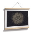 Elegancki plakat z mandalą w czerni i złocie - Bloomery Decor