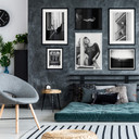 Plakat Krystynek - W oknie