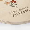 Rundes Holzbild - Gießkanne mit dem Satz 'Fehler helfen mir zu lernen'