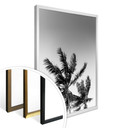 Plakat z palmami w czasie burzy