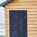 Fototapeta plaża nadmorski urok - kolorowe chatki nad morzem - Shot by Clint