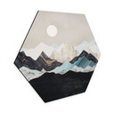 Hexagon Dibond Roligt bjerglandskab i skumringen - SpaceFrog Designs