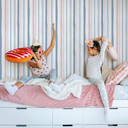 Børnetapet, non-woven tapet med illustration Kids Walls hvid, grå, pink