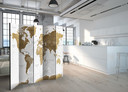 Screen room divider - Verdenskort - Hvide oceaner, 5-delt - 225x172 cm