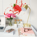 Zelfklevende Poster - Splashing Strawberry