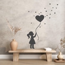 Wallsticker Pige med hjerteballon