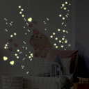 Wallsticker Baby elefant med hjerter (Rosa) som er selvoplysende i mørke - vægprint