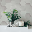 A.S. Creation 3D grafisk tapet i hvid og grå non-woven tapet med honeycomb mønster
