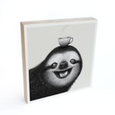 Billede af træ til at stille frem - Glad dovendyr med kaffe - Korenkova - 15x15 cm