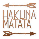 Drewniane litery mahoń Hakuna Matata ze strzałkami