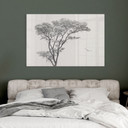 Glasbild Minimalistischer Baum in ruhiger Landschaft - Flour