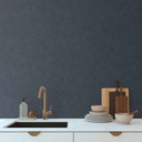 Struktureret tapet med et mørkeblåt tekstillook - Elegant ikke-vævet tapet - Moderne vægdesign