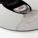 Tableau en Alu-Dibond Nemcekova - Black Widow - Rond