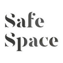 napis 3D Safe Space - dekoracja ścienna wykonana ze szkła akrylowego