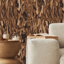 Papier peint à motifs Ettore Walnut - Veinage de Bois Abstrait - Sir Edward x Grigory Gladarev - 528 cm (Rouleau)