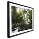 Plakat wodospad w lesie - Fotografia przyrodnicza - Zdjęcie