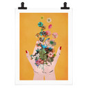 Plakat Treechild - Kolorowe kwiaty w rękach Fridy