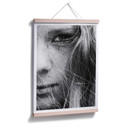 Plakat z piegami