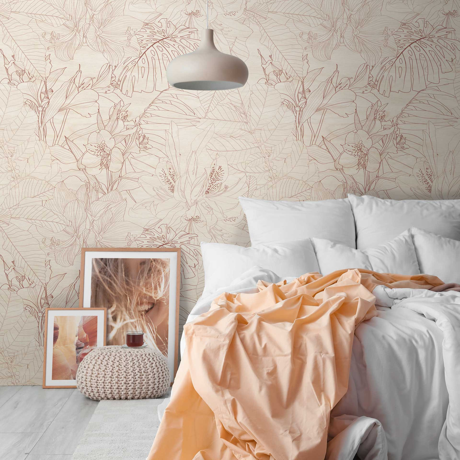 Bloemen behang beige - vliesbehang met fijn bloemenpatroon voor woonkamer & slaapkamer